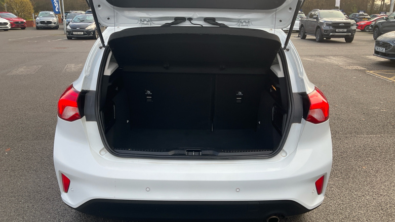 Ford Focus 1.0 EcoBoost Hybrid mHEV 125 Titanium Edition 5dr Petrol Hatchback